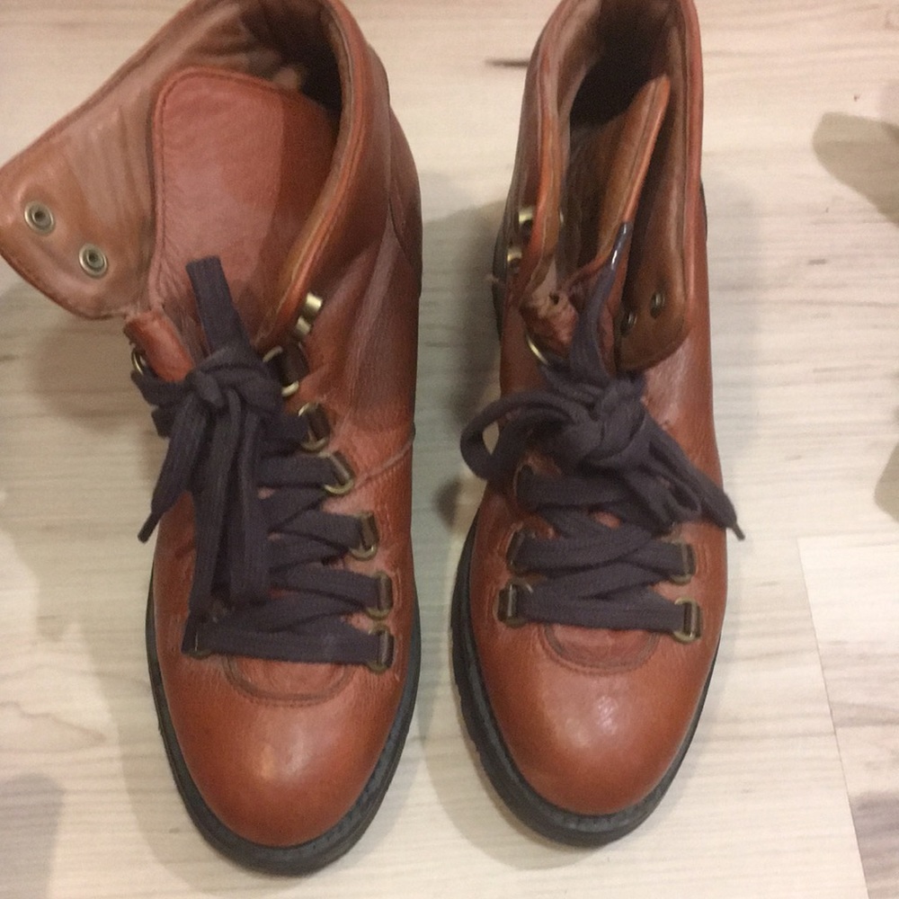 Frye women boots size 9B